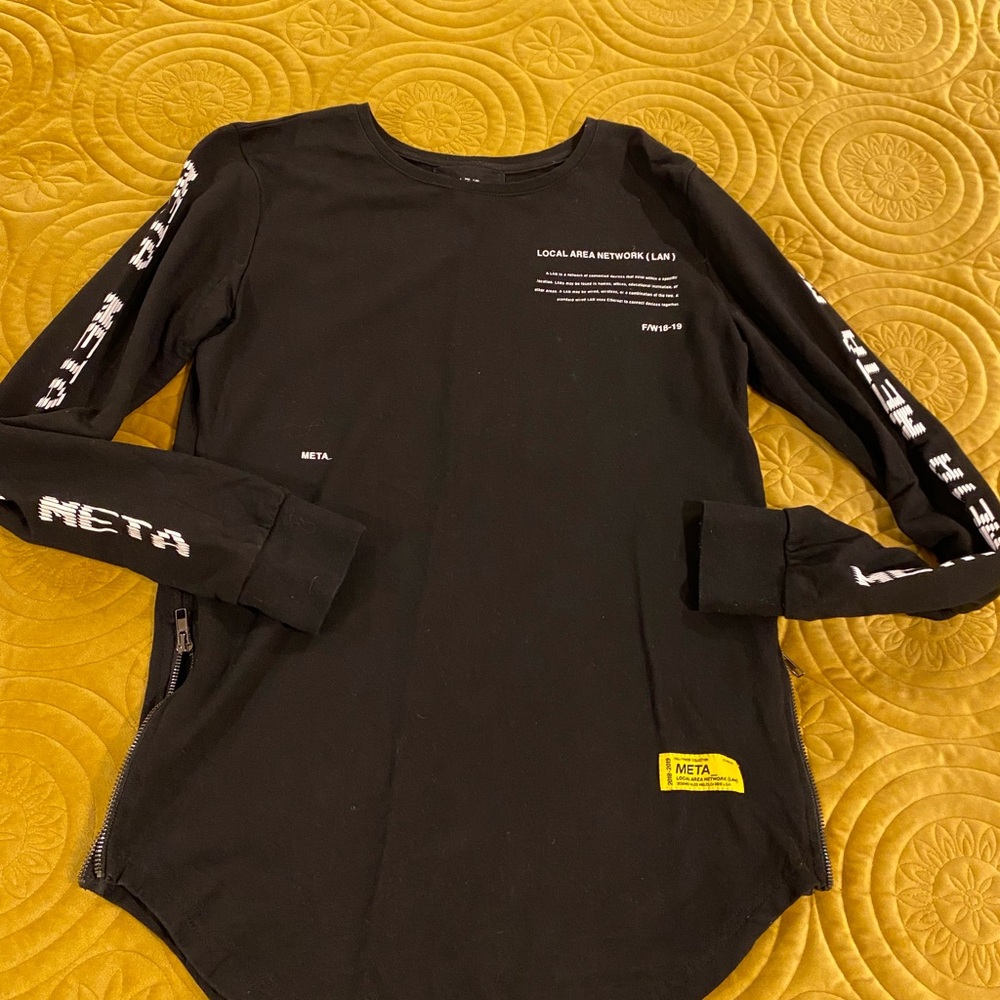Black Long Sleeve Graphic Shirt